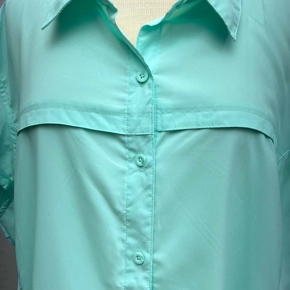 Magellan Outdoors Women's Light Blue Button-Down Shirt - Picture 2 of 8